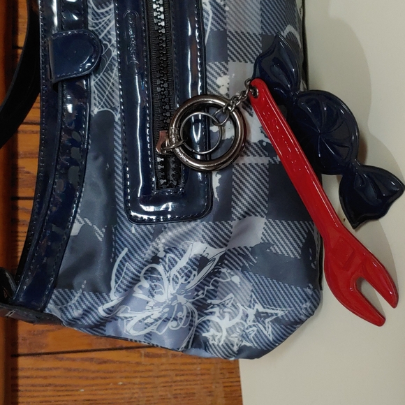 Lesportsac 🆕🥳HOST PICK🥳 Rose Vandal Shoulder Bag - Picture 7 of 17